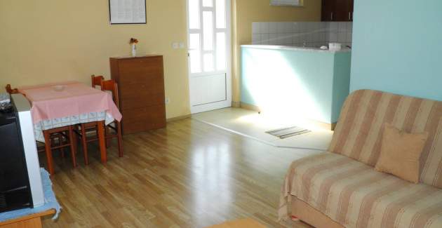 Standard-Apartment Klaric Prvić – 200 m vom Strand entfernt, mit Balkon