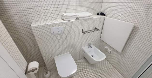 Studio Apartment Meratti - in the old Part of Baska, 200m from the Beach