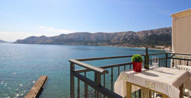 Studio Apartment Mihovil - near the Beach, with Sea View