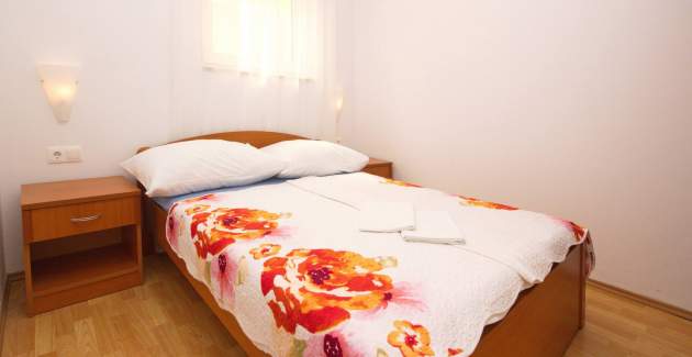 Apartment Mikulan Beach A6 - near the Sea