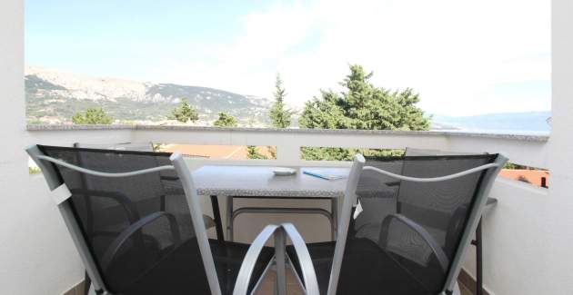 Apartment Mikulan Nara M - with Sea View, 350 m from the Beach