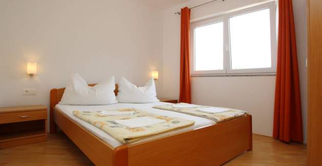 Apartment Mikulan Nara M - with Sea View, 350 m from the Beach