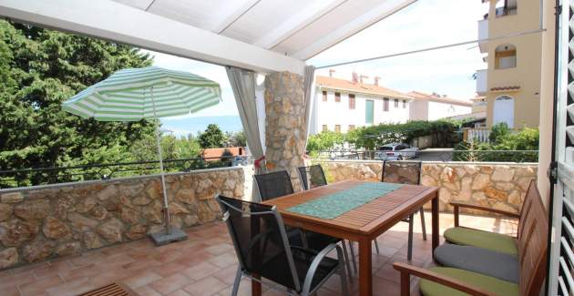 Apartment Mikulan Nara Priz - with Terrace, 350 m from the Beach