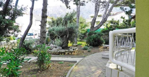 Apartman Mrkus A6 priz - s terasom, blizu plaže