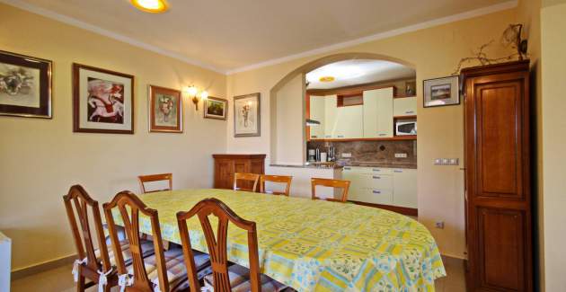 Apartman Mrkus A6 priz - s terasom, blizu plaže