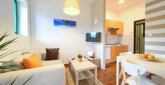 Appartamento Nana priz - con ampia terrazza