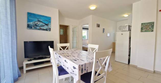 Apartment Pavlakovic - with Balcony and Parking