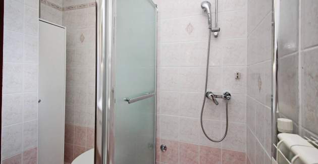 Appartamento Lana priz - vicino al centro e alla spiaggia