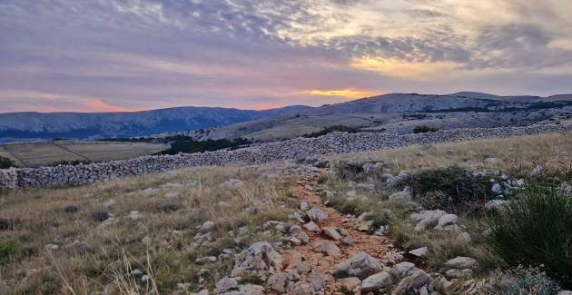 Appartamento Lana priz - vicino al centro e alla spiaggia
