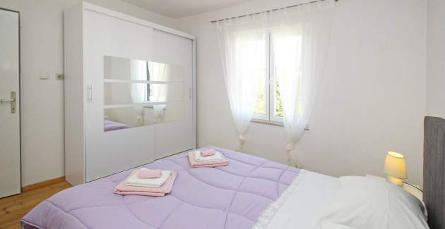 Apartman Lara K1 - blizu centra i plaže