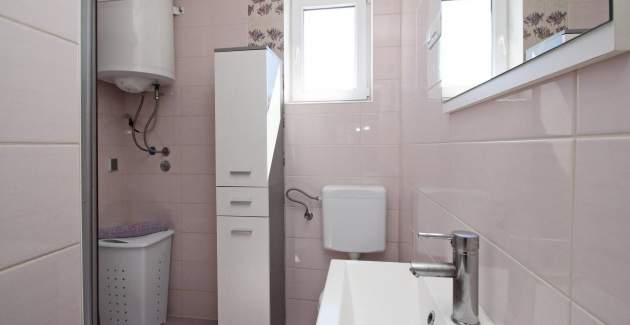 Apartman Lara K1 - blizu centra i plaže