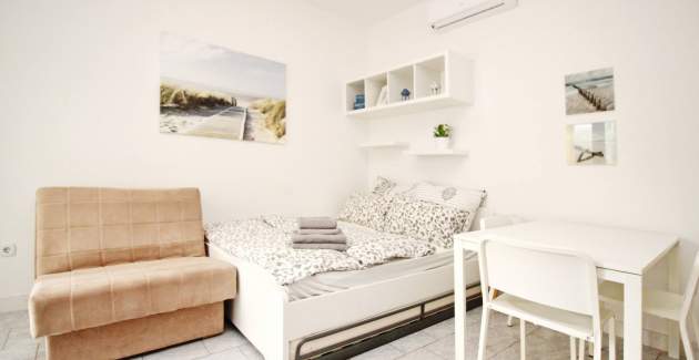 Studio apartman Rozman Beach - blizu plaže, s terasom