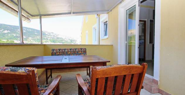 Apartment Zarok Beach Holiday A4 - near the Beach, with Balcony