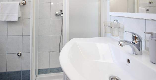 Apartment Zarok Beach Holiday A4 - near the Beach, with Balcony