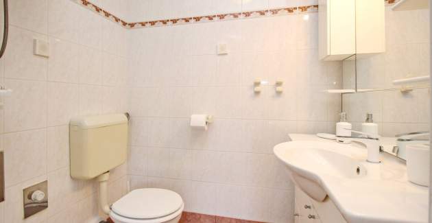 Apartment Cubranic S. Senj - in Harbour, near the Sea 