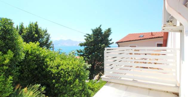 Apartment Cubranic S. Senj - in Harbour, near the Sea 