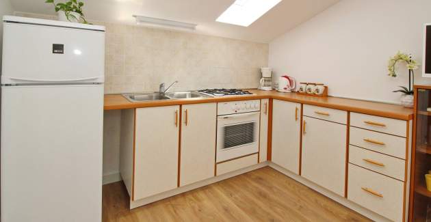 Apartment Cubranic S. Senj - in Harbour, near the Sea 