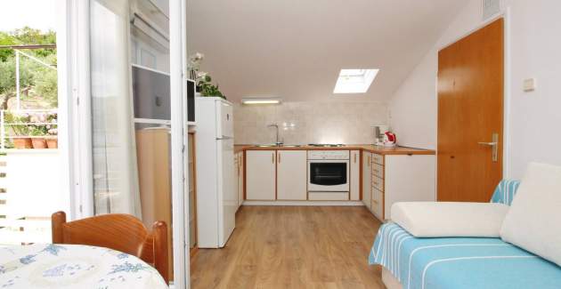 Apartment Cubranic S. Bs- in Harbour, near the Sea