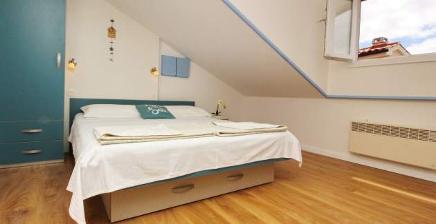 Apartment Cubranic S. Bs- in Harbour, near the Sea