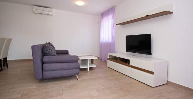 Apartman Smojver br. 3 - udoban, s balkonom