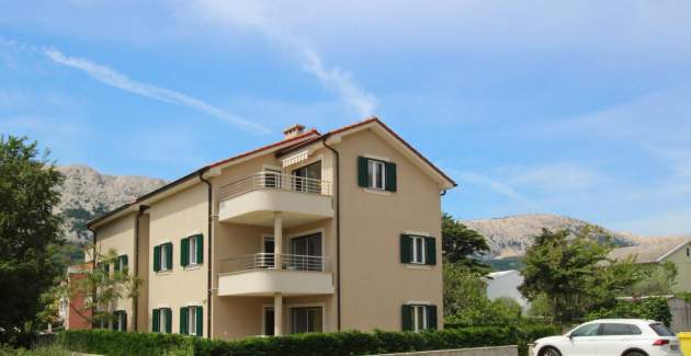 Apartman Smojver br. 5 - udoban, s balkonom