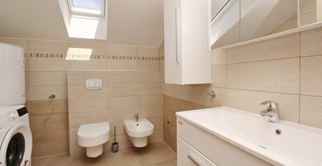 Apartman Smojver br. 5 - udoban, s balkonom