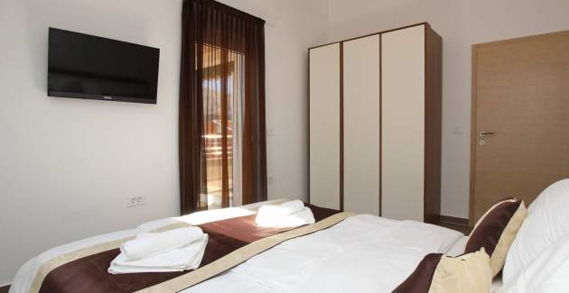 Apartman Smojver br. 6 - udoban, s balkonom