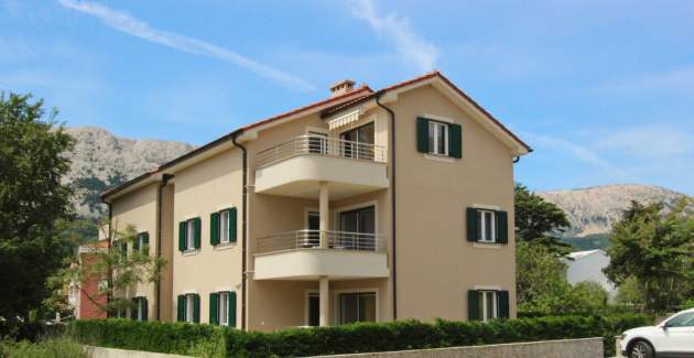 Apartman Smojver br. 6 - udoban, s balkonom