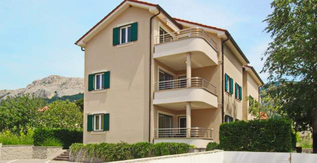 Apartman Smojver br. 6 - udoban, s balkonom