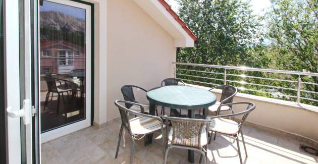 Apartman Smojver br. 6 - udoban, s balkonom