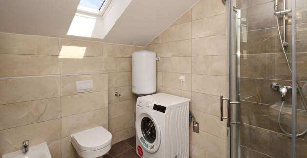 Apartman Smojver br. 6 - udoban, s balkonom