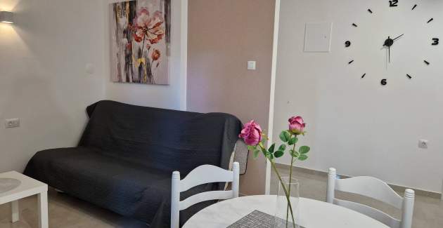 Šarmantan Apartman Sunshine DR - sa Balkonom, 300 m od Plaže