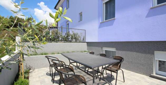 Apartman Lavanda br. 2 – uz more, s pogledom na more