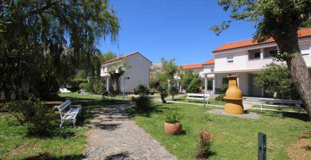 Complesso di appartamenti Villas Corinthia 4 - Posizione eccellente, a 100 metri dalla spiaggia, imm