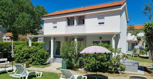 Complesso di appartamenti Villas Corinthia 4 - Posizione eccellente, a 100 metri dalla spiaggia, imm