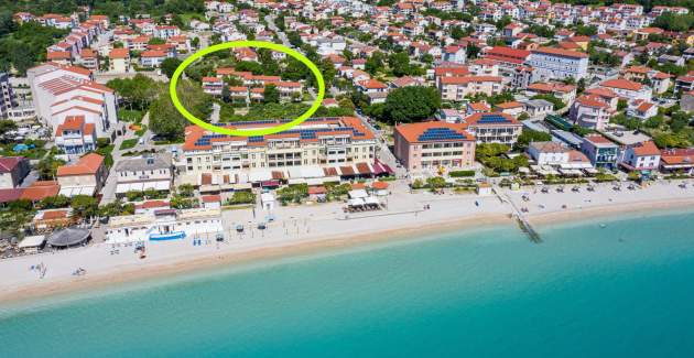 Apartmanski kompleks Villas Corinthia 9 - Vrhunska lokacija, 100m od plaže, okružen zelenilom