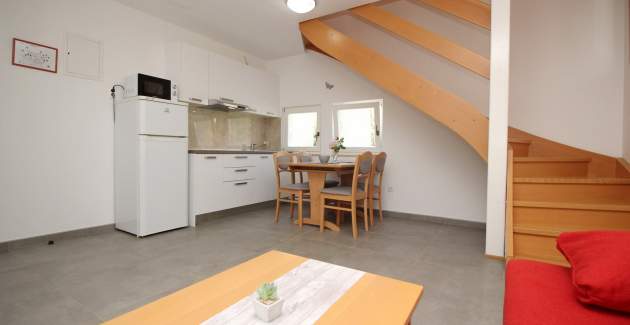 Apartmanski kompleks Villas Corinthia 15 - Vrhunska lokacija, 100m od plaže, okruženo zelenilom