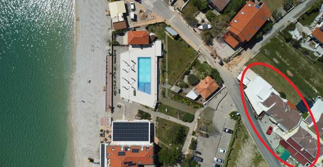 Apartment Vlahinja - with Balcony, 100m from the Beach