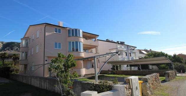 Apartment Mrakovcic No.2 - with Terrace, 350 m from the Beach