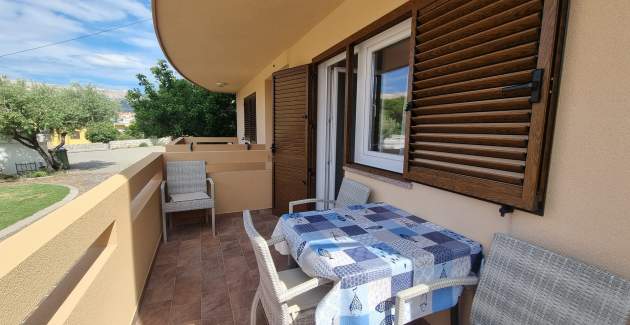 Apartment Dean – mit Terrasse