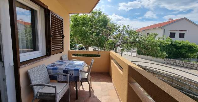 Apartment Dean – mit Terrasse