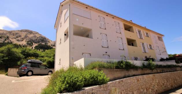 Apartment Limun 1 - with Terrace, 350m from the Beach 