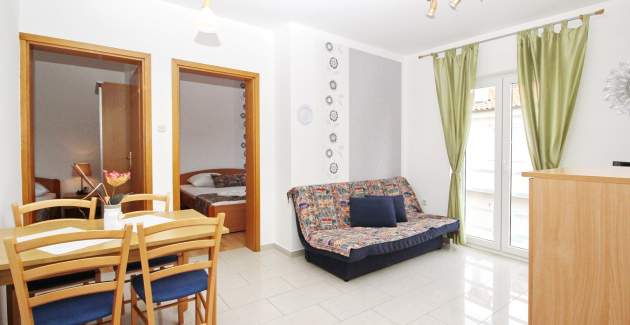 Apartment Limun 2 - with Balcony, 350m from the Beach