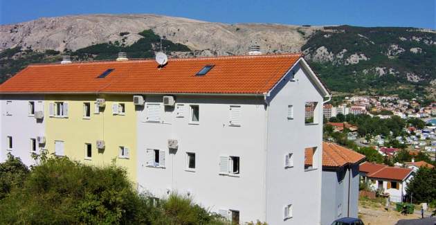 Apartment Limun 3 - with Balcony, 350m from the Beach