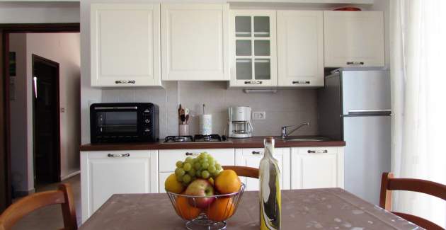 Apartments Zeljka – 15 m from Sea, Sea View