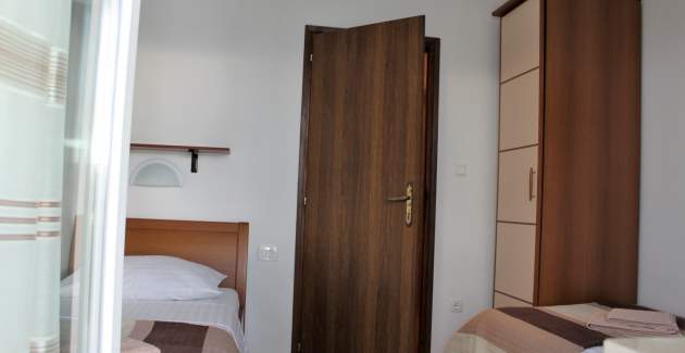 Apartments Zeljka – 15 m from Sea, Sea View