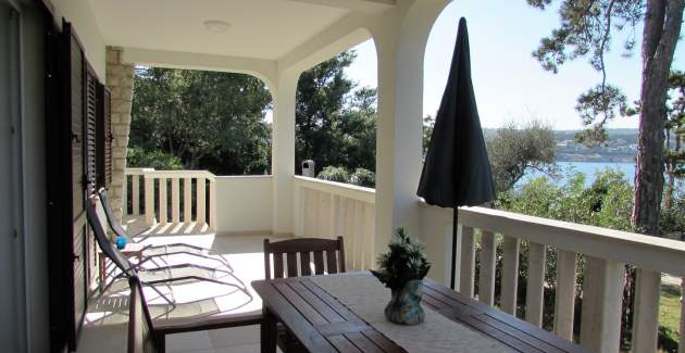 Apartments Zeljka – 15 m from Sea, Sea View