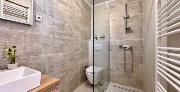 Apartman Katarina 1 – 450 m od mora