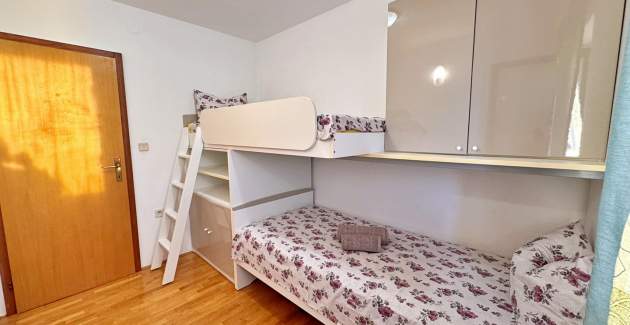 Apartman Katarina 2 – pogled more