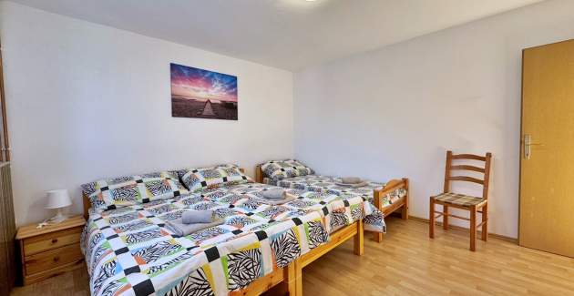 Apartment Pavle 2 – Pet-Friendly, Sea View